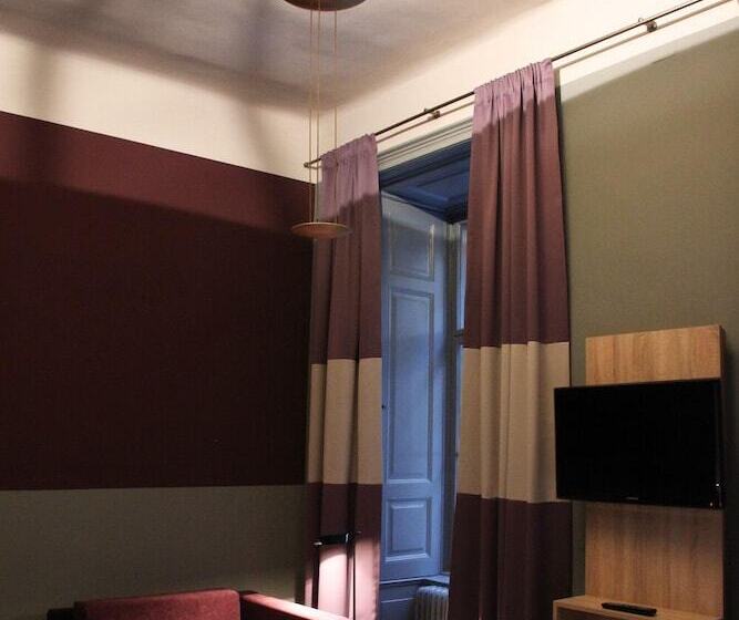 اتاق استاندارد سه نفره, Saint Shermin Bed Breakfast & Champagne