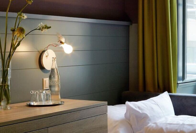 اتاق استاندارد سه نفره, Saint Shermin Bed Breakfast & Champagne