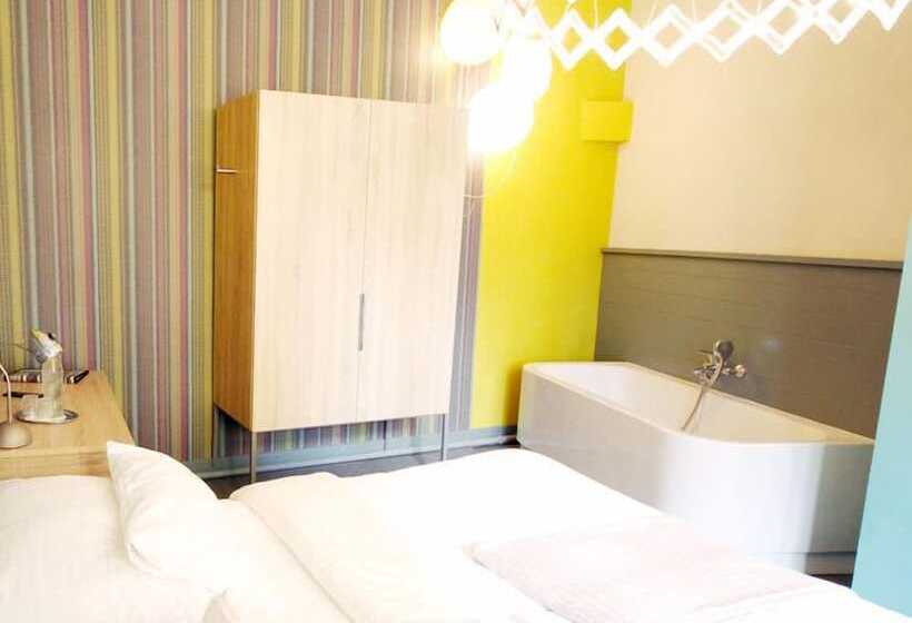 اتاق استاندارد, Saint Shermin Bed Breakfast & Champagne