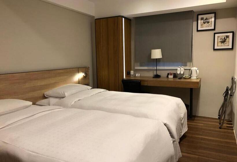 اتاق استاندارد برای معلولان, Simple+