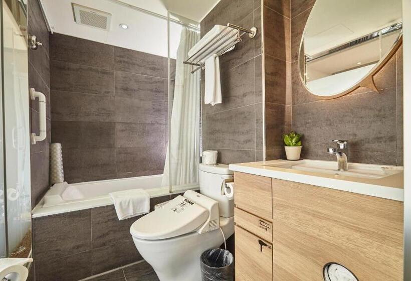 اتاق استاندارد با بالکن, Simple+