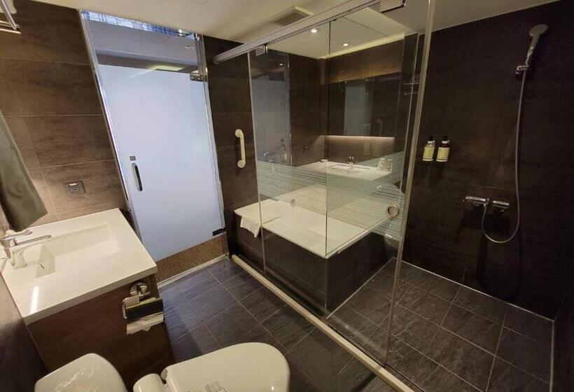 اتاق سوپریور, Simple+