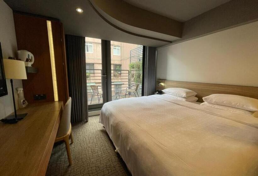 اتاق استاندارد با تخت بزرگ, Simple+