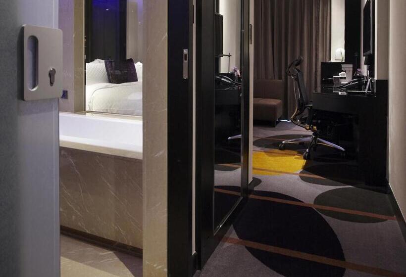 اتاق استاندارد با تخت بزرگ, The Tango Hotel Taipei Changan