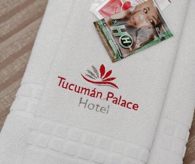 اتاق استاندارد سه نفره, Tucuman Palace