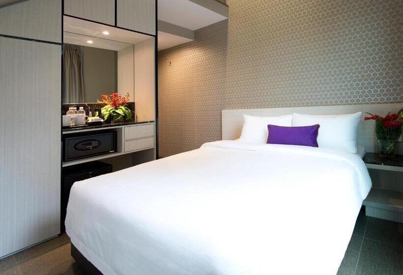 استودیوی استاندارد, V Hotel Bencoolen