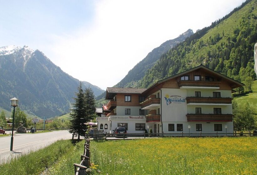 Номер Стандарт, Wasserfall