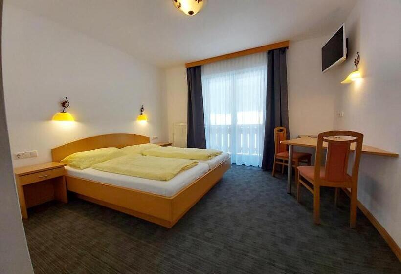 Номер Стандарт, Wasserfall