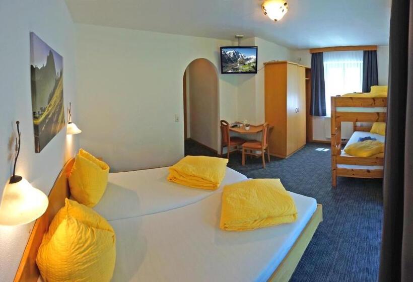 Четырехместный Номер Стандарт, Wasserfall