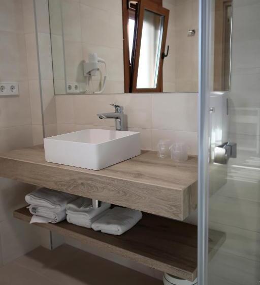 バルコニー付きデラックスルーム, La Posada De Ojebar Nórdica