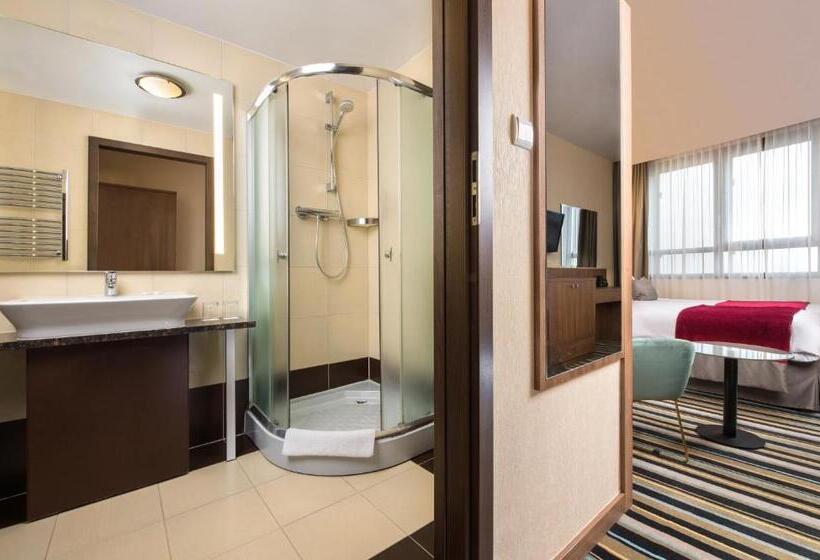 חדר קומפורט, Leonardo Royal Hotel Warsaw