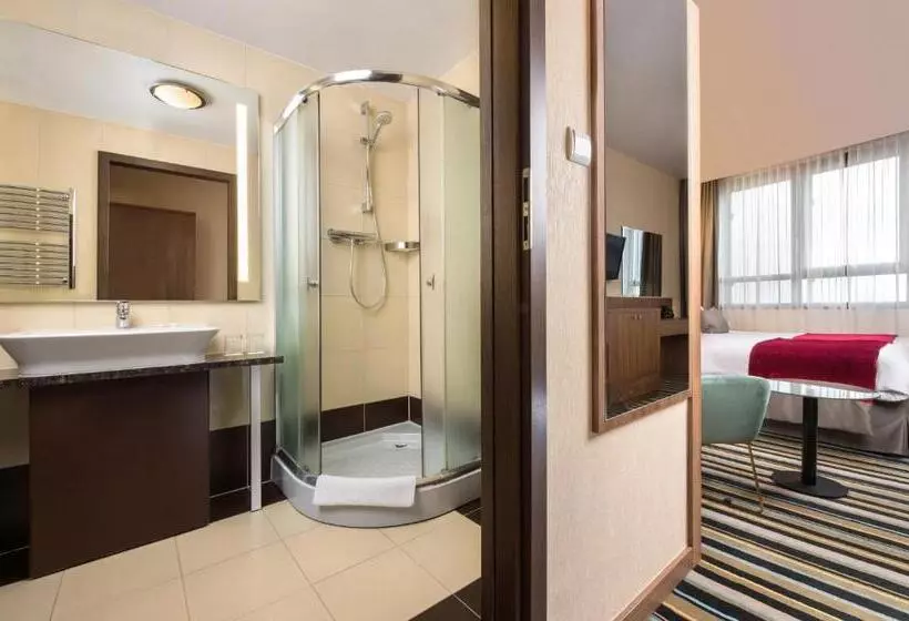 اتاق راحتی, Leonardo Royal Hotel Warsaw