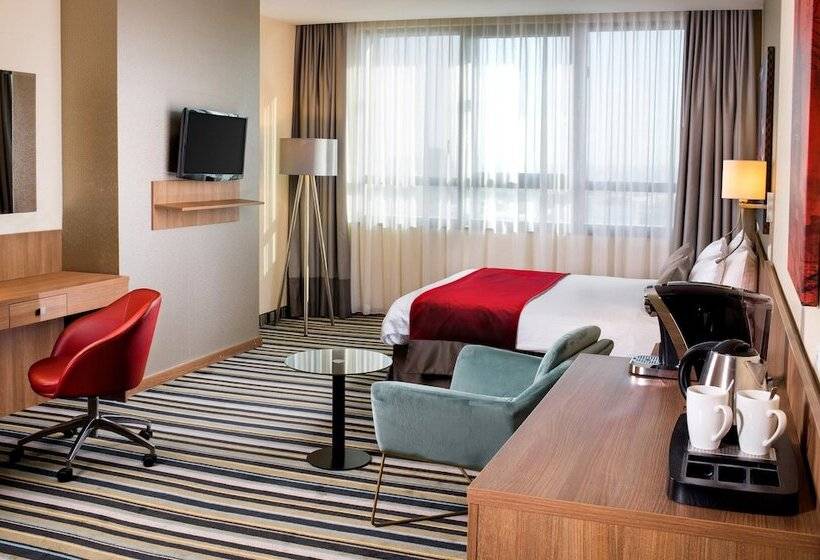 חדר קומפורט, Leonardo Royal Hotel Warsaw