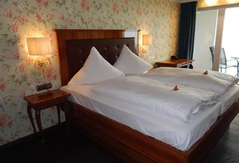 スイート, Moselstern Parkhotel Krähennest