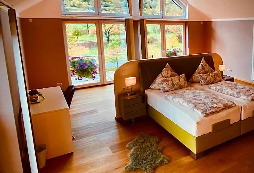 Люкс Повышенной Комфортности, Moselstern Parkhotel Krähennest