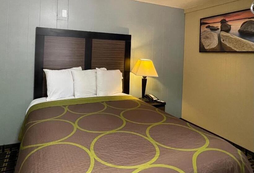 Номер Стандарт, Pinewood Inn