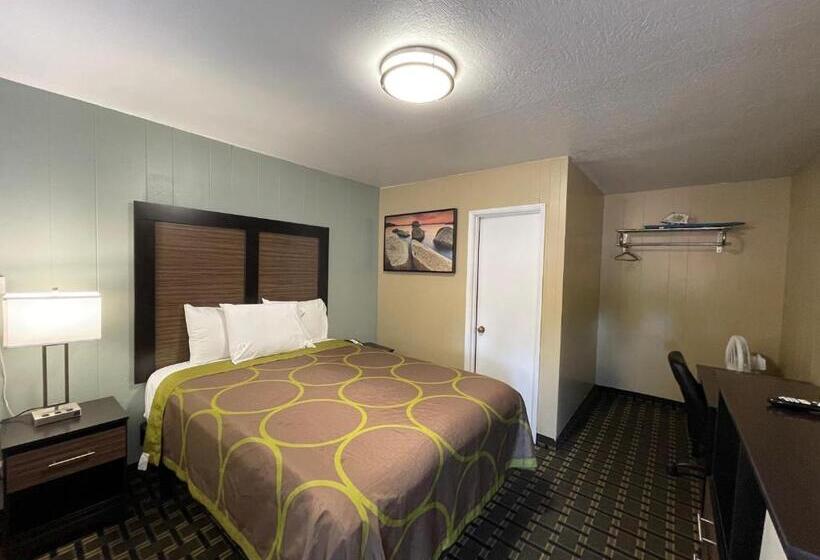 Номер Стандарт, Pinewood Inn