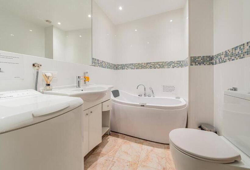 2 Bedroom Deluxe Apartment with Hidromassage, Yoga Residence Apartments