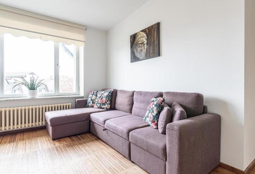 2 Bedroom Deluxe Apartment with Hidromassage, Yoga Residence Apartments