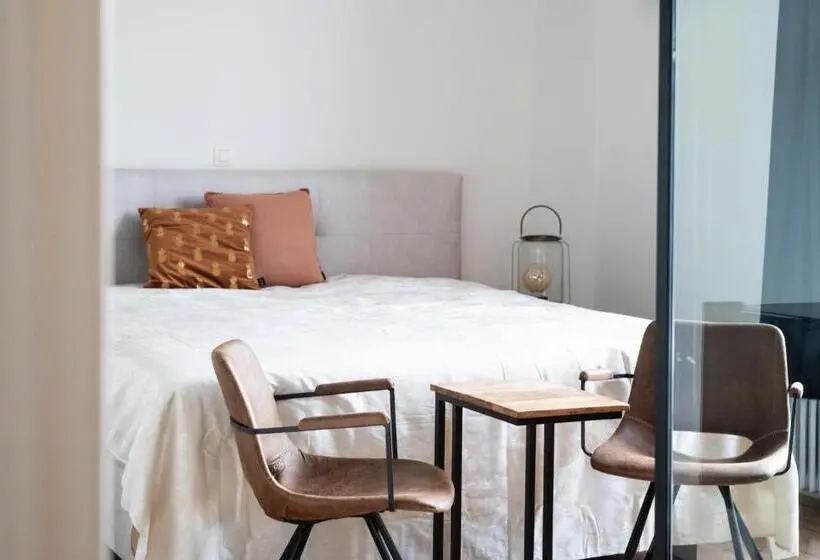 スタンダードルーム, B&b Landhuis Hauwaart 80