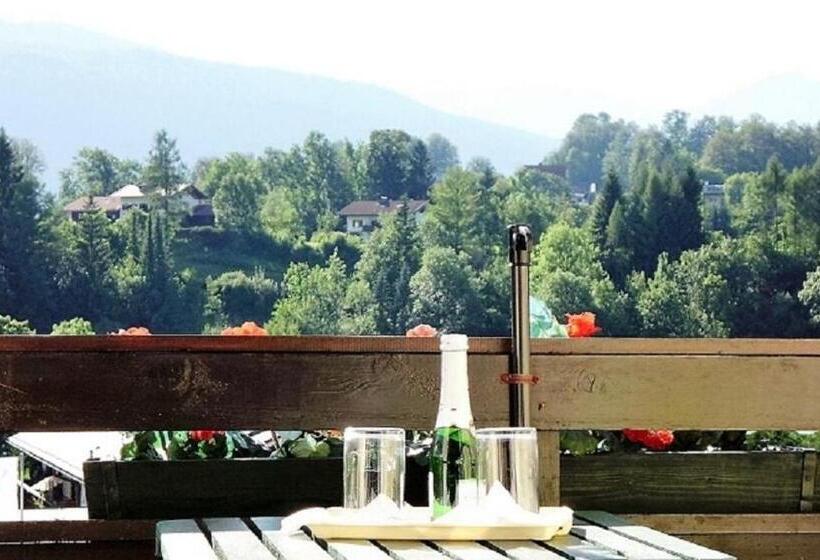 발코니가 있는 스위트, Garni Floriani