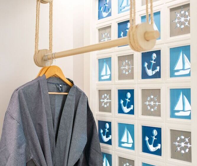 اتاق لوکس, Panwaburi Beachfront Resort