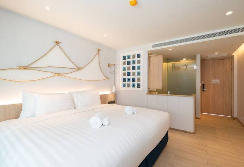 اتاق لوکس, Panwaburi Beachfront Resort