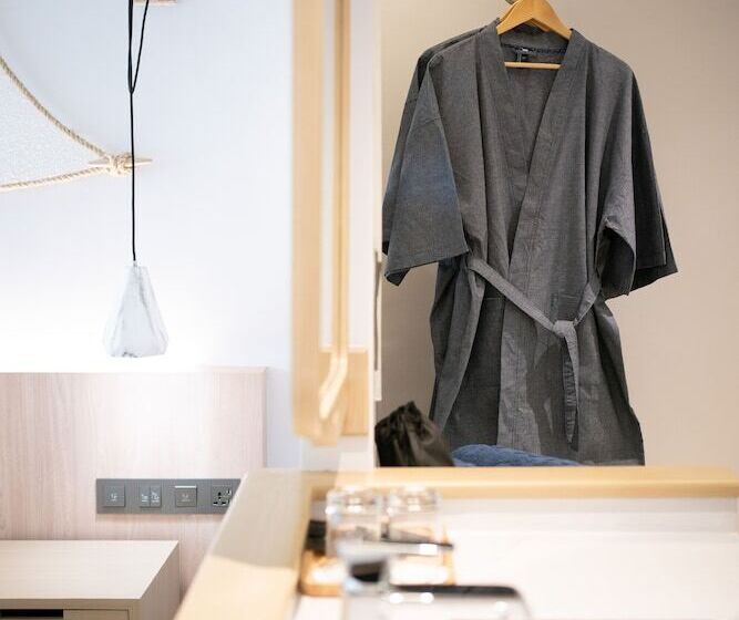 اتاق لوکس, Panwaburi Beachfront Resort