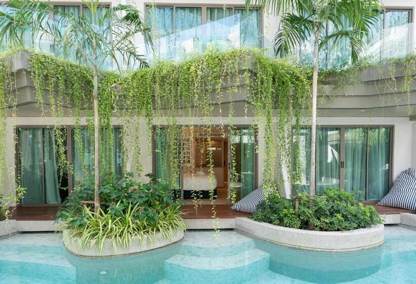 اتاق لوکس, Panwaburi Beachfront Resort