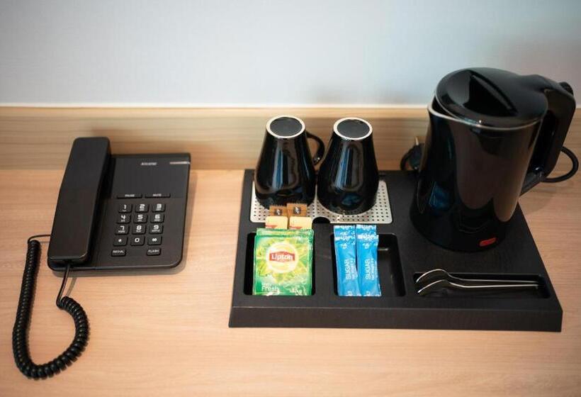 اتاق لوکس با چشمانداز, Panwaburi Beachfront Resort