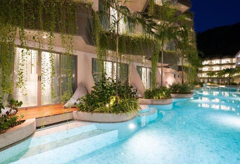 اتاق لوکس, Panwaburi Beachfront Resort