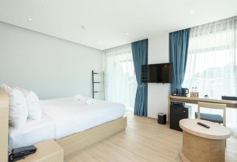 سوئیت با وان آب گرم, Panwaburi Beachfront Resort