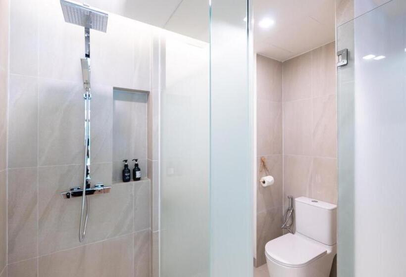 اتاق لوکس با چشمانداز, Panwaburi Beachfront Resort