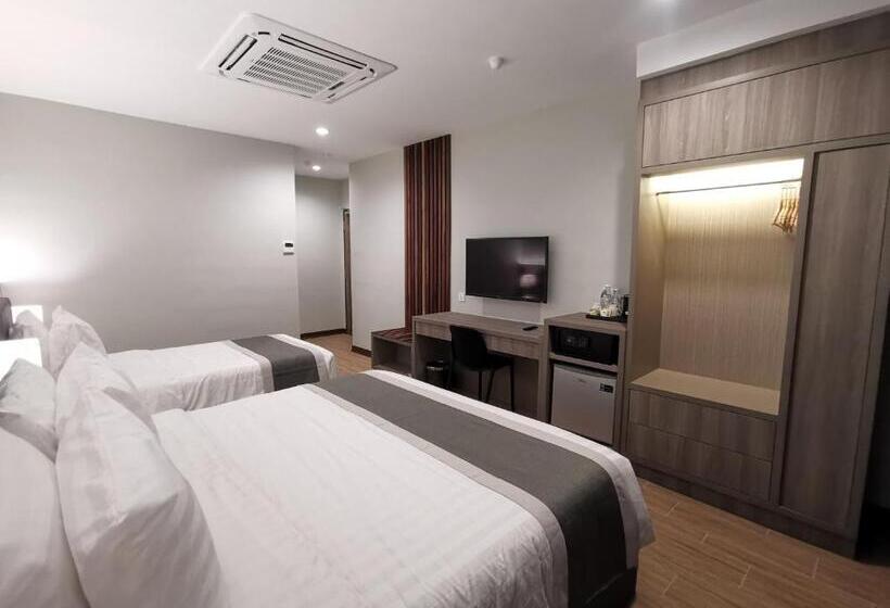 デラックストリプルルーム, Veno