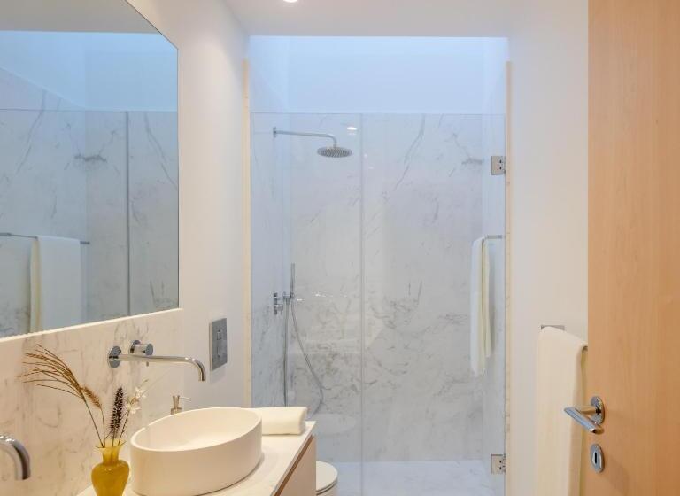 스탠다드 룸, 70 S Wood House