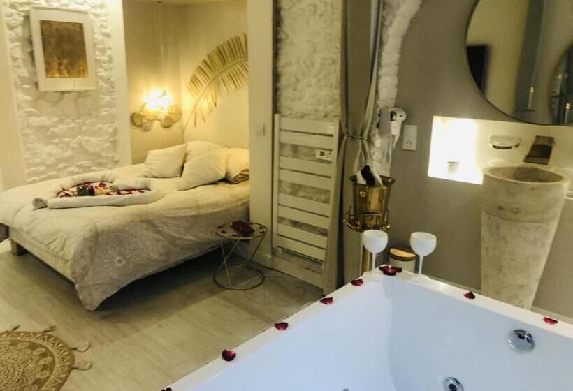 غرفة قياسية مزوَّدة بجاكوزي, Buddha Beach Thoiry