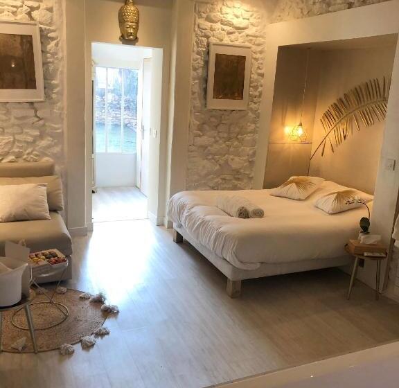 غرفة قياسية مزوَّدة بجاكوزي, Buddha Beach Thoiry