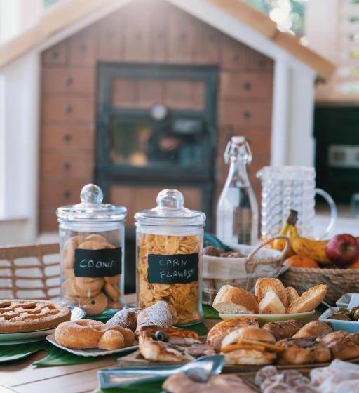 Люкс, Emesh Boutique Suite