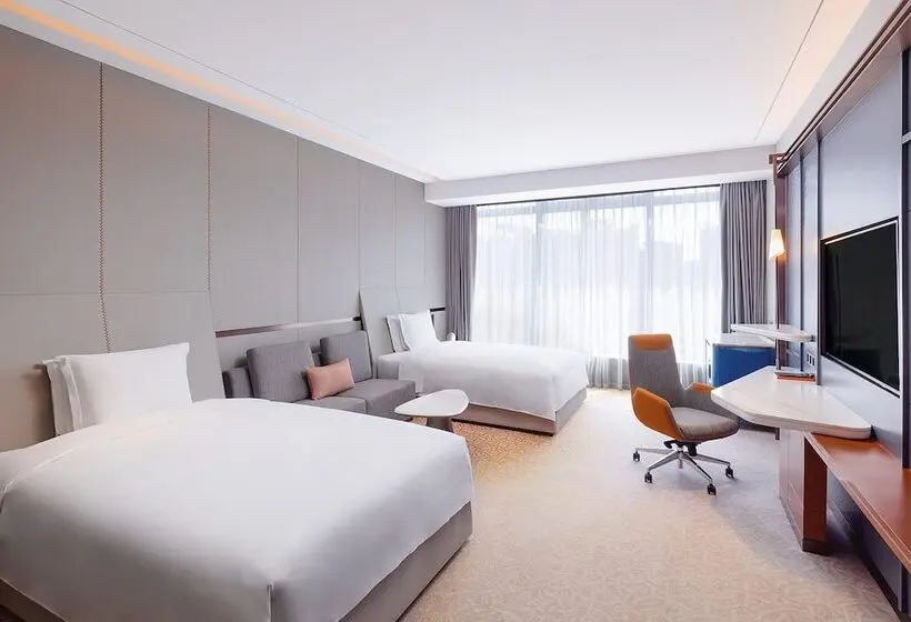 上層階スタンダードルーム, Crowne Plaza Qingdao Jinshui By Ihg
