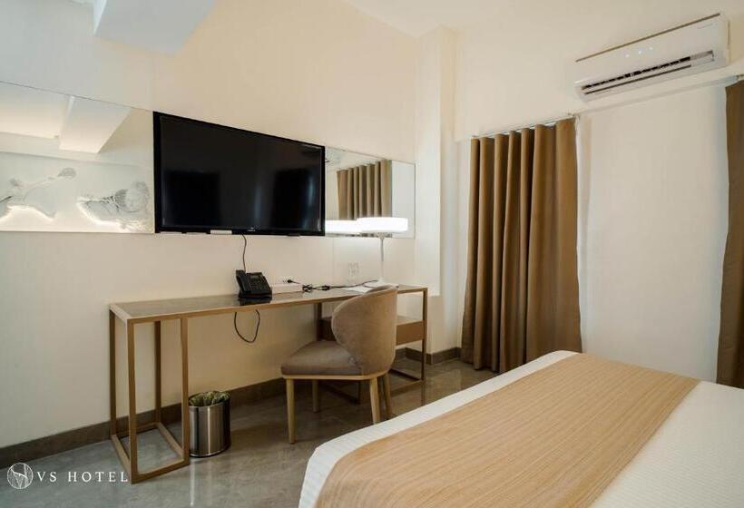 اتاق استاندارد, Vs