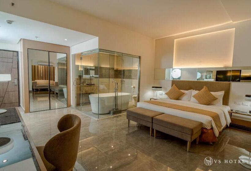 اتاق استاندارد با تخت بزرگ, Vs