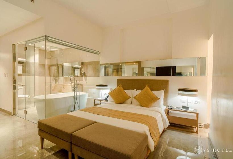 اتاق استاندارد با تخت بزرگ, Vs