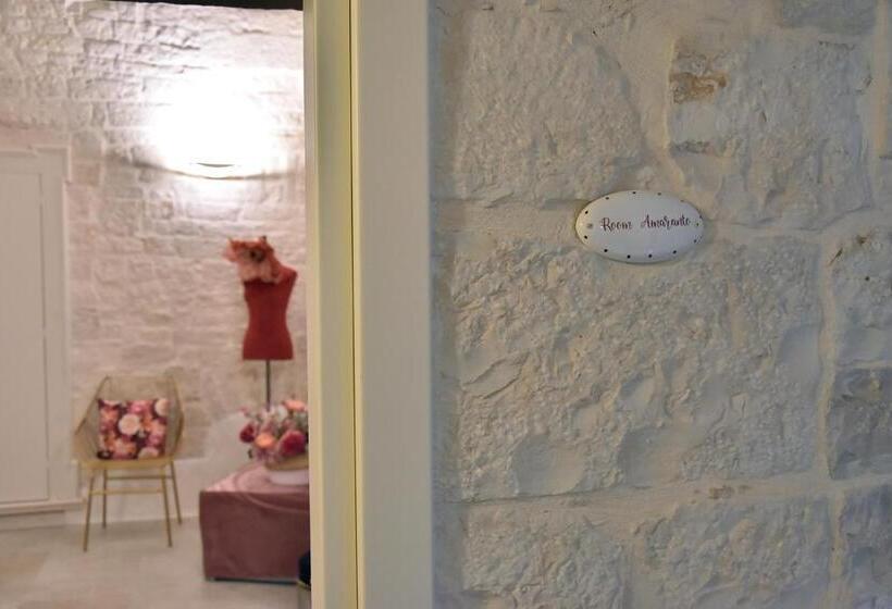 غرفة قياسية, Antico Corso 74