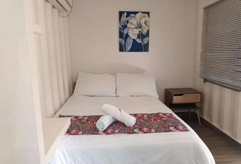 اتاق استاندارد, Hostal Bon Hábitat