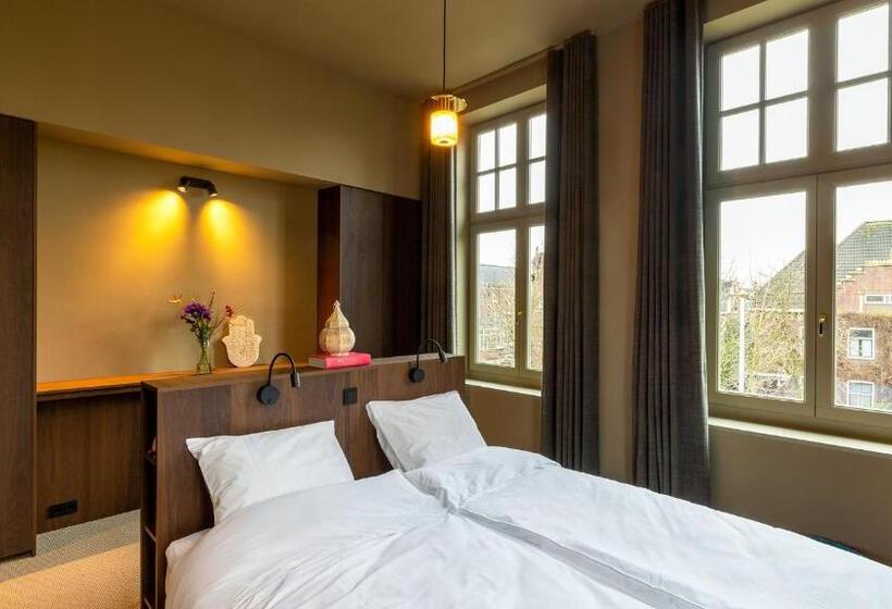 سوییت لوکس, New Park Edition Adults Only