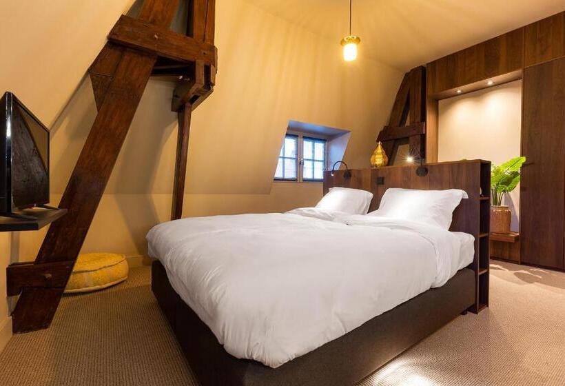 سوییت لوکس, New Park Edition Adults Only