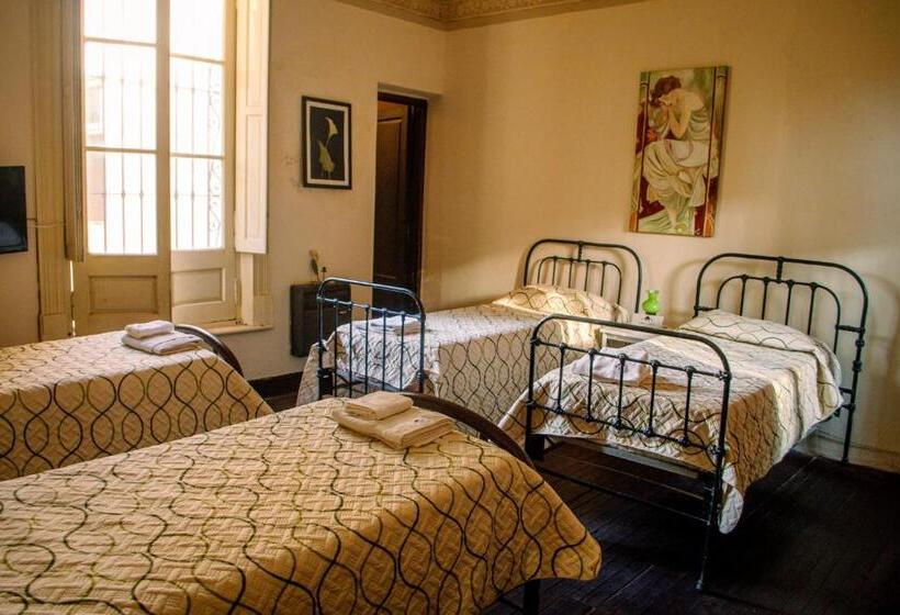 디럭스 4인 룸, Boutique Villa Rosarito