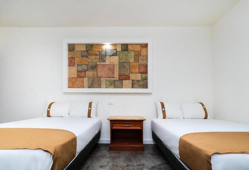 غرفة قياسية, Capital O Hotel Joyma Suites, San Luis