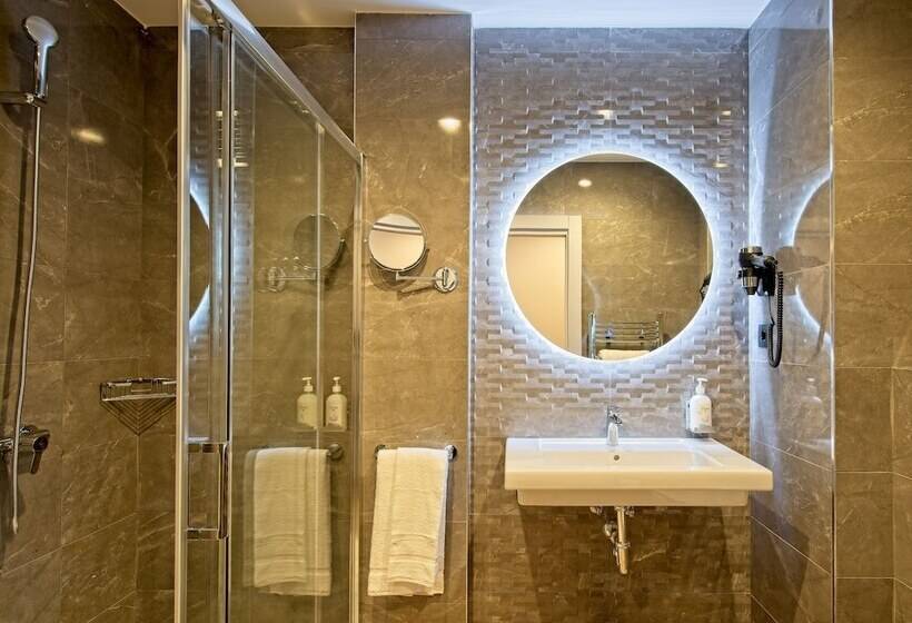 Familiekamer, DWO Yuste Alcalá