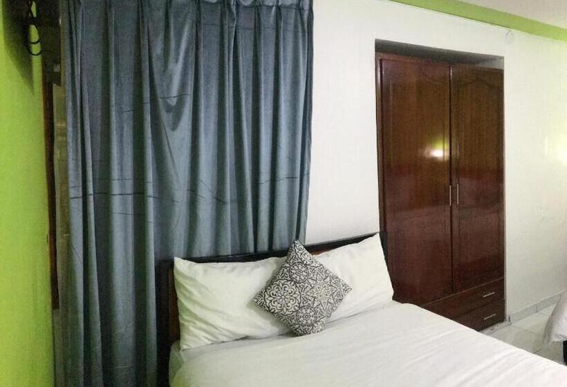 ファミリールーム, Accel Hotel La Quinta